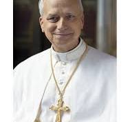 Papst mit Kreuiz